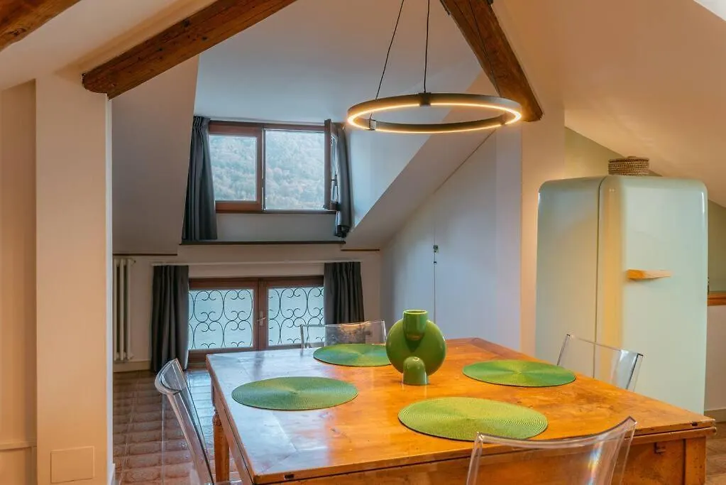 Villa Glicine, By R Collection Apartment Brienno Italien
