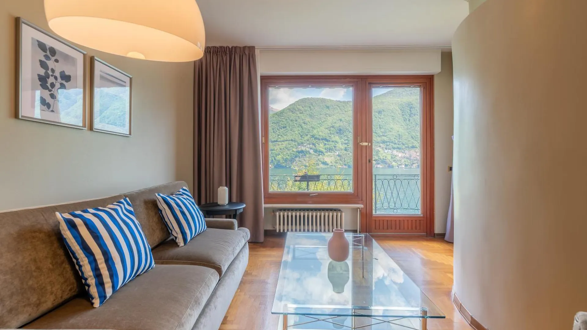 Villa Glicine, By R Collection Apartment Brienno Italien
